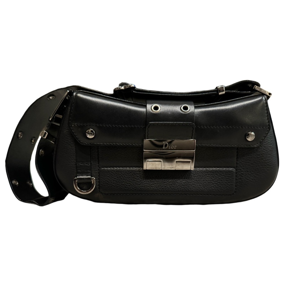EXTREMELY RARE VINTAGE Christian Dior Street Chic shoulder bag